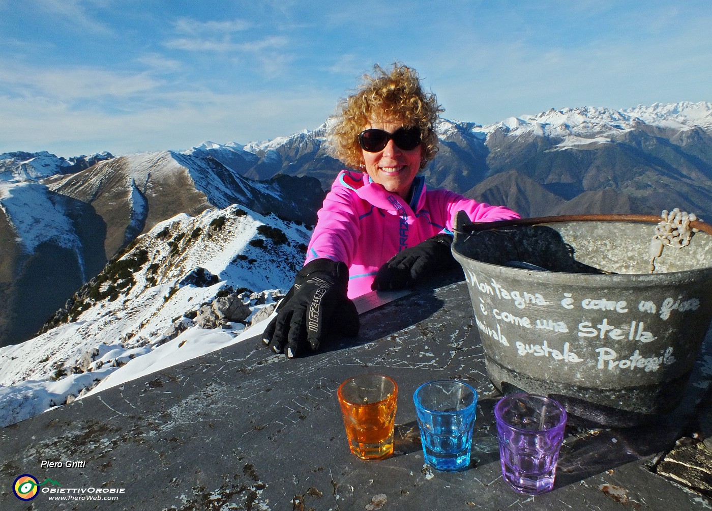 61 In vetta al Monte Venturosa..JPG